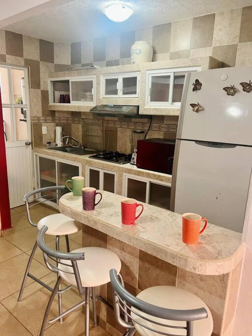 Casa Con Alberca A 8 Min De Playa Apartment Ixtapa  Bagian luar foto